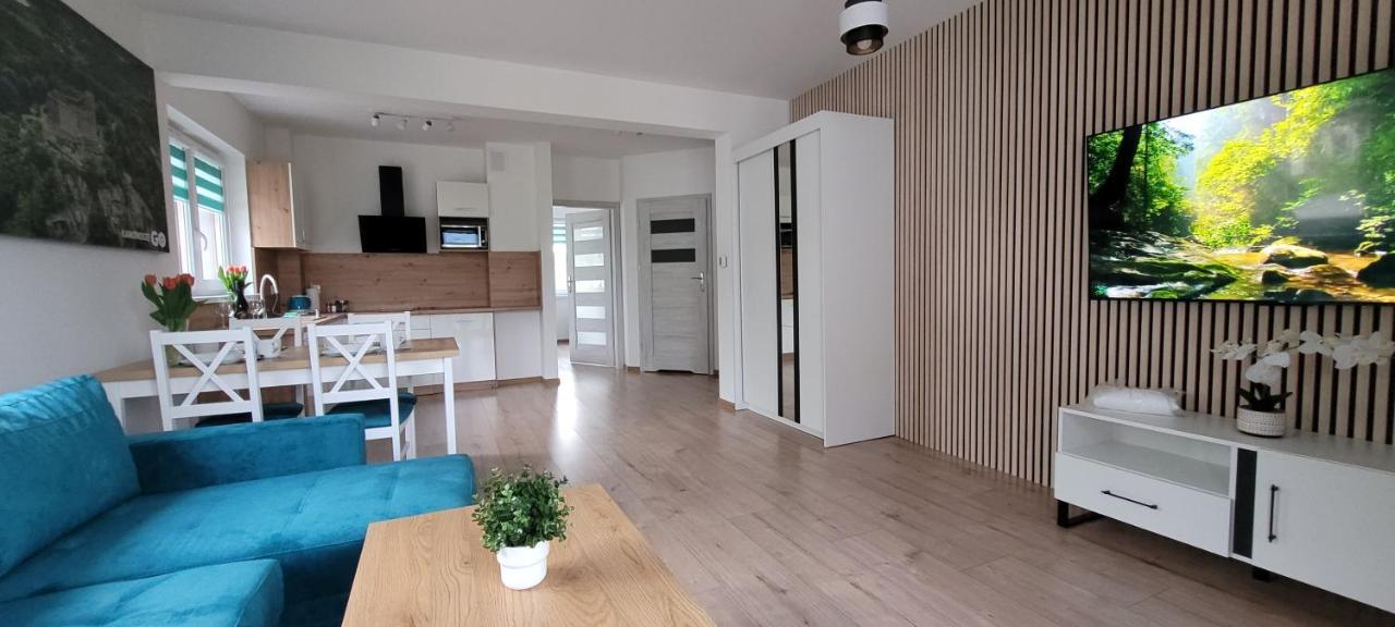 Kolorowe Cieplice - Apartamenty Z Widokiem Na Karkonosze Jelenia Góra Exteriör bild