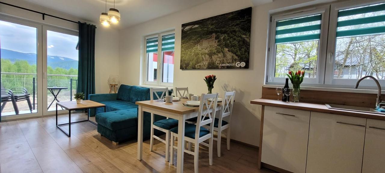 Kolorowe Cieplice - Apartamenty Z Widokiem Na Karkonosze Jelenia Góra Exteriör bild