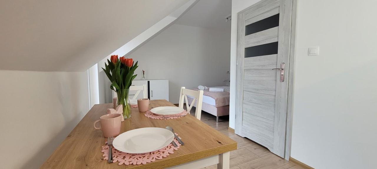 Kolorowe Cieplice - Apartamenty Z Widokiem Na Karkonosze Jelenia Góra Exteriör bild