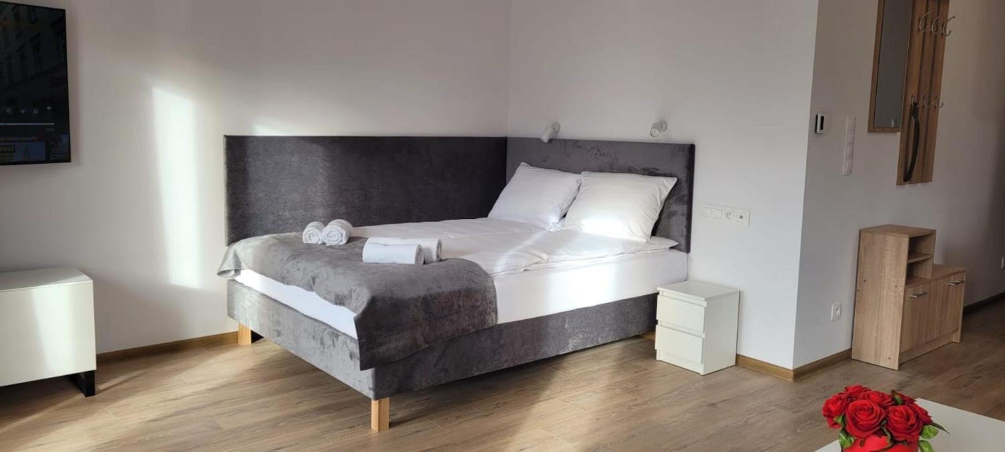 Kolorowe Cieplice - Apartamenty Z Widokiem Na Karkonosze Jelenia Góra Exteriör bild